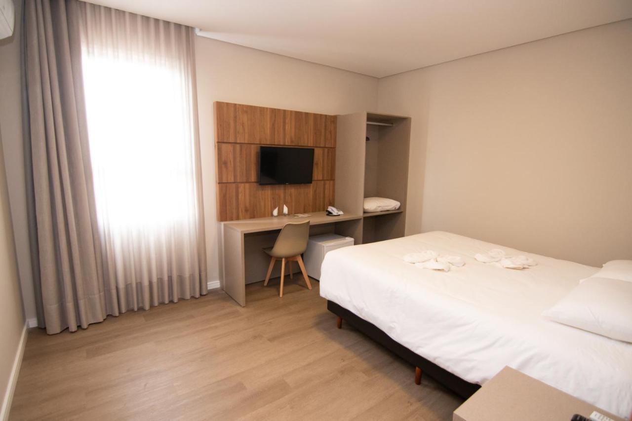 קוריטיבה Hotel Maua מראה חיצוני תמונה
